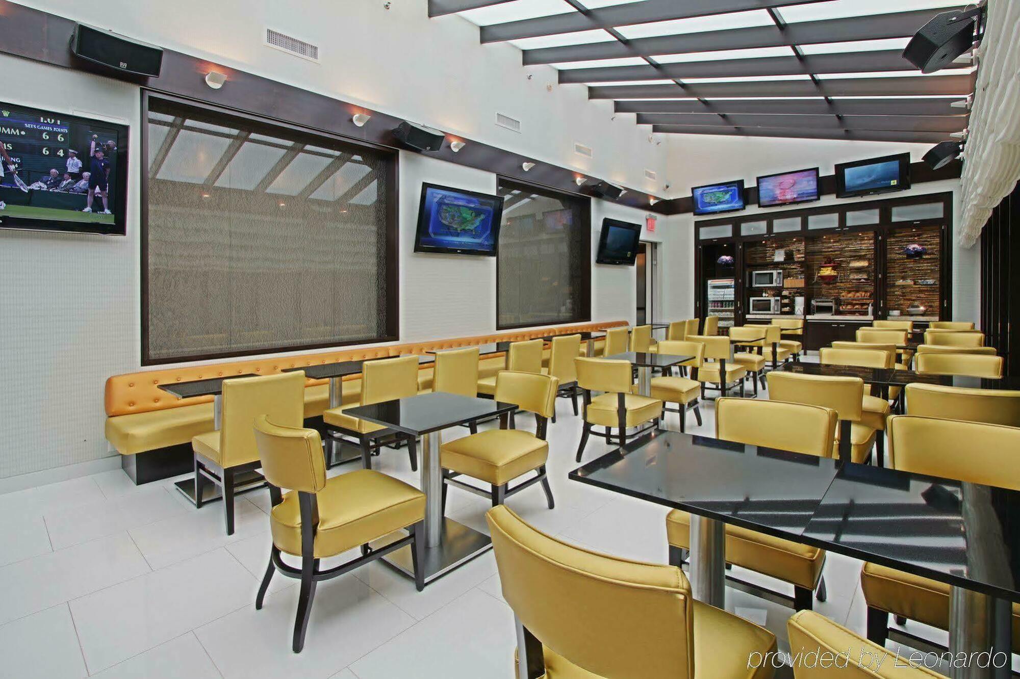 Hotel Fairfield By Marriott Manhattan Times Square Nova York